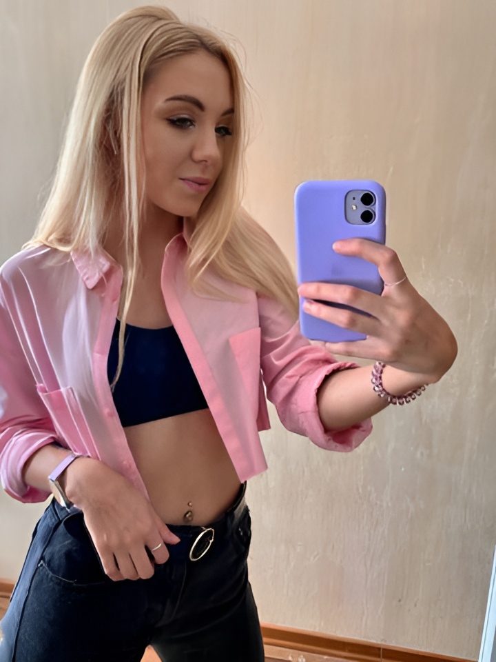 Алиса привлекальеная девушка из Кинешмы цена от 4000 руб