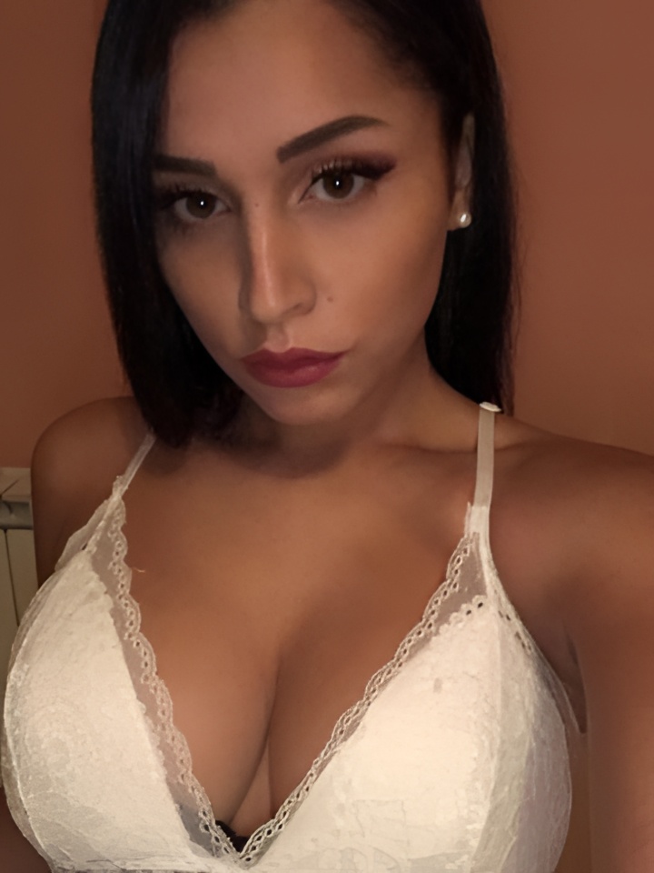 Лидия привлекальеная девушка из Кинешмы цена от 5000 руб