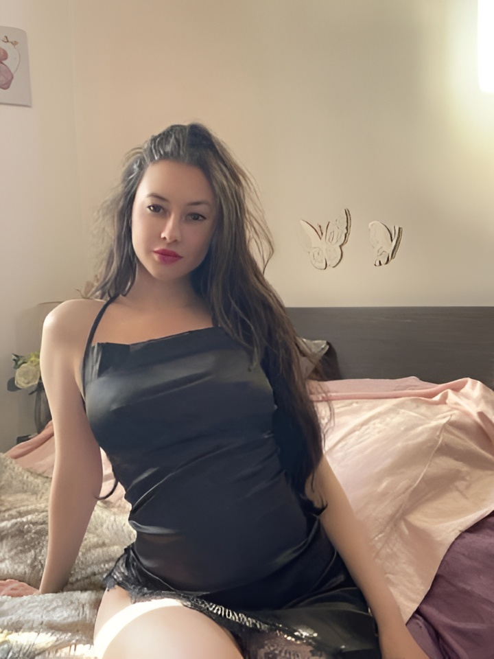 Индивидуалка Эмиля, доступна для личного знакомства от 3000 руб