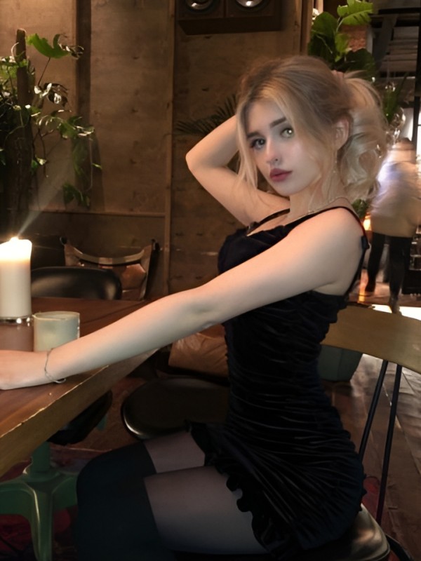 Яна привлекательная девушка из Кинешмы цена от 1500 руб