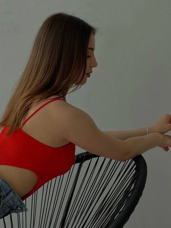 🎥 Лия привлекательная девушка из Кинешмы цена от 3500 руб