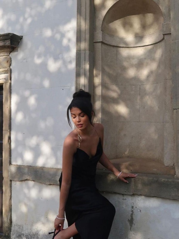 Настасья привлекательная девушка из Кинешмы цена от 10000 руб