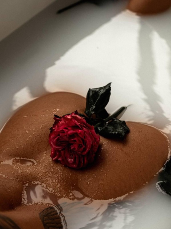 Анастасия привлекательная девушка из Кинешмы цена от 7000 руб